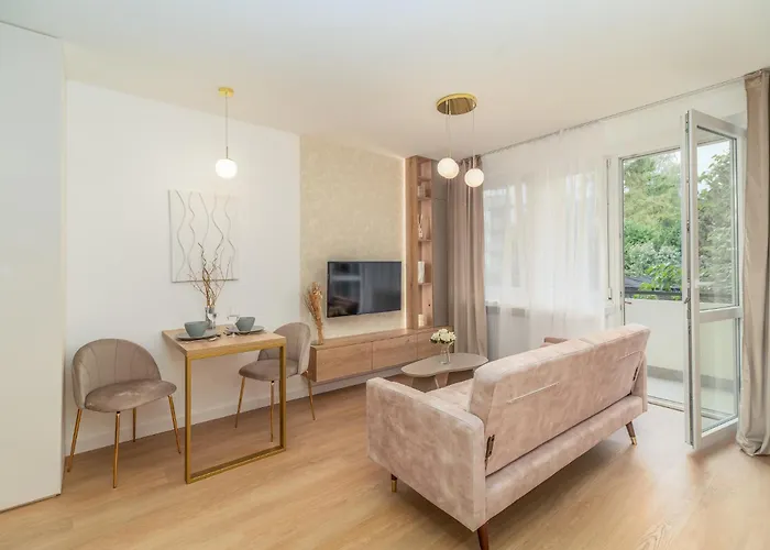Charming Apartment With Balcony - Krakow By Rentujemy