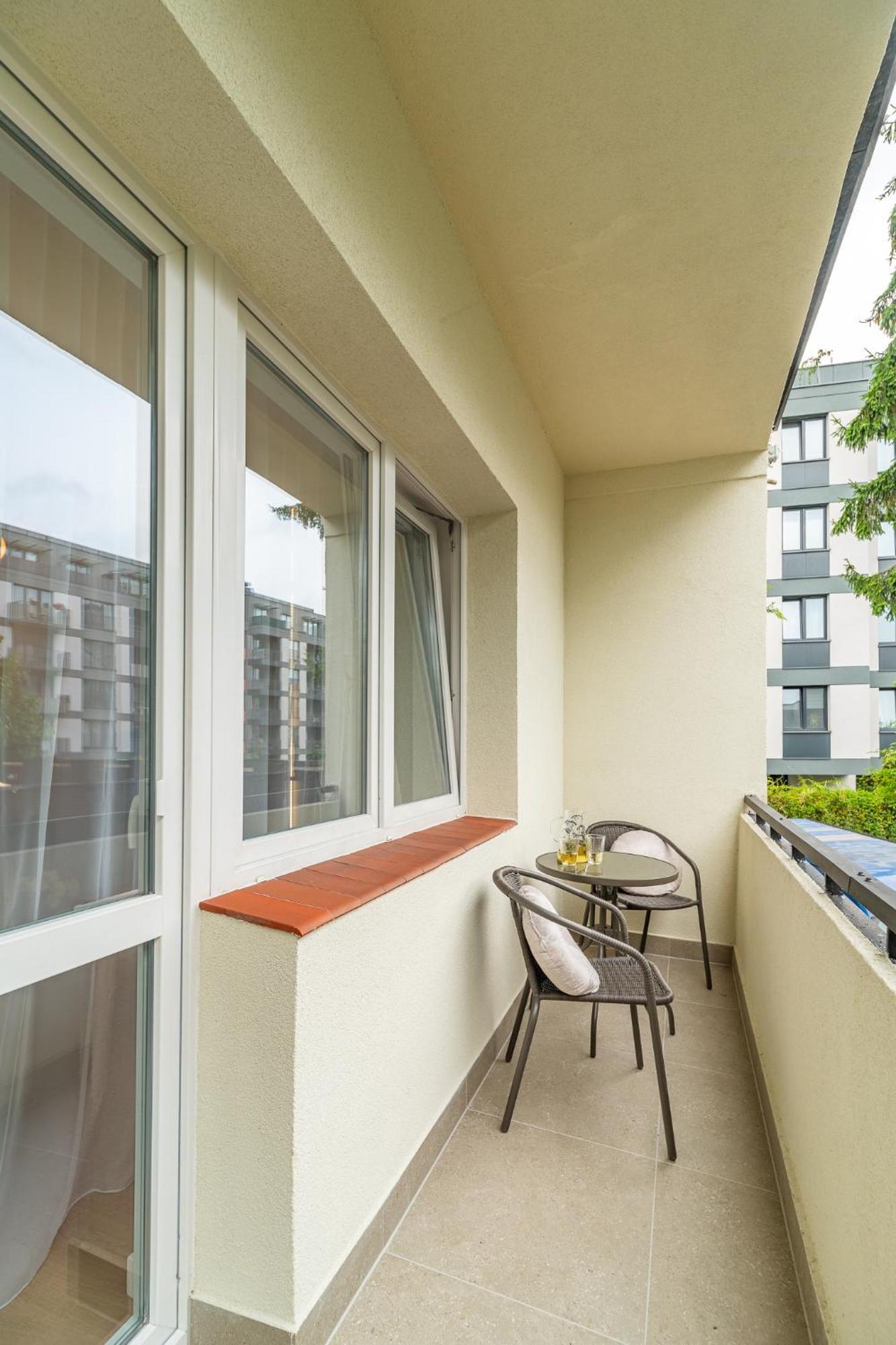 Apartament Charming With Balcony - By Rentujemy *